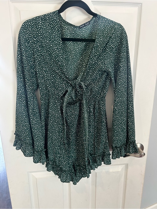 SHEIN Dresses & Skirts - Green & white front tie & ruffle hem romper Shein size S